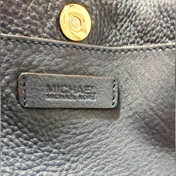 Michael Kors Saffiano Leather Large Shoulder Bag Purse Tote Navy Blue - Picture 8 of 13